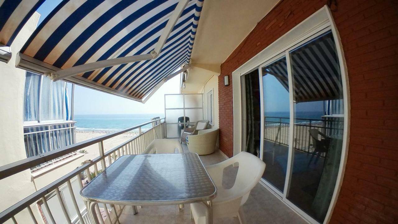 Preciosos Apartamentos Caracola En La Primera Linea De La Playa De Gandía Eksteriør billede